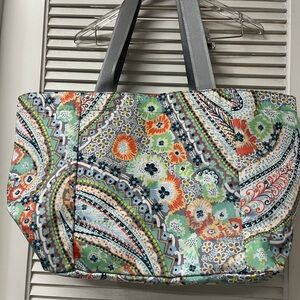 VERA BRADLEY ✨Floral Paisley Tote Bag - Multicolor✨EUC